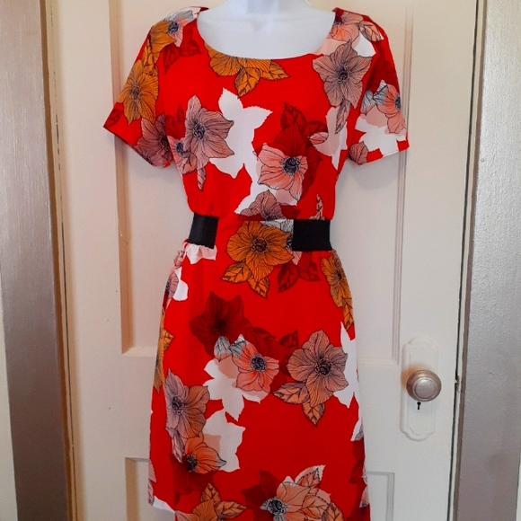 Red floral dress size 10 - Picture 1 of 3